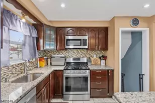 2563 Jackson Ave, Union Township, NJ 07083 - Photo 16