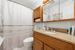 360 Hoover Ave, Bloomfield, NJ 07003 - Photo 14