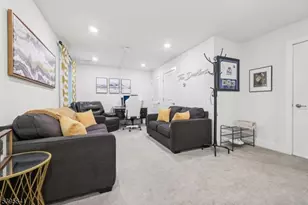 1310 Parkview Ln, Rockaway Township, NJ 07866 - Photo 6