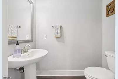 1310 Parkview Ln, Rockaway Township, NJ 07866 - Photo 16