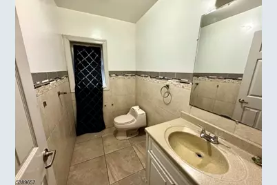 279 Dr Martin Luther King J, Newark, NJ 07102 - Photo 24