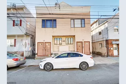 32 W 19th St, Bayonne, NJ 07002 - Photo 2