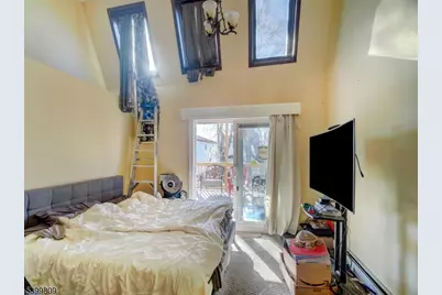 32 W 19th St, Bayonne, NJ 07002 - Photo 8