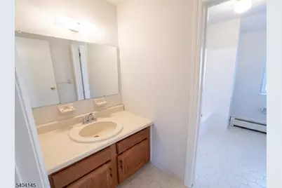 16 Knob Hill Rd, Washington Township, NJ 07840 - Photo 6