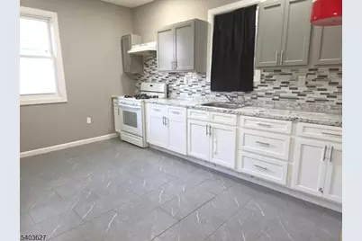 131 N 14th St, East Orange, NJ 07017 - Photo 2