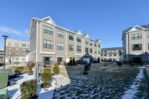 92 Harvest Wy, Little Falls Township, NJ 07424 - Photo 18