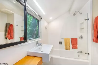 37 37 North Road, Bloomingdale, NJ 07403 - Photo 6