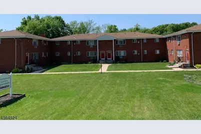 4C Swartswood Rd #C, Newton, NJ 07860 - Photo 2