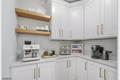 16 Cedar Pl, Hawthorne, NJ 07506 - Photo 14