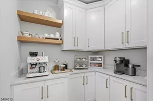 16 Cedar Pl, Hawthorne, NJ 07506 - Photo 14