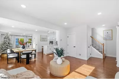 16 Cedar Pl, Hawthorne, NJ 07506 - Photo 6