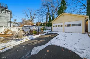 228 Duane St, Orange, NJ 07050 - Photo 34