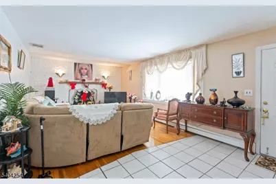 220 Montrose Ave, South Plainfield, NJ 07080 - Photo 2