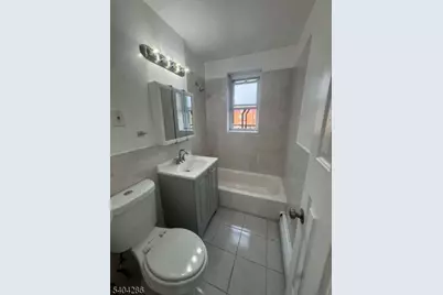 711 Plainfield Ave #2J, Plainfield, NJ 07060 - Photo 4