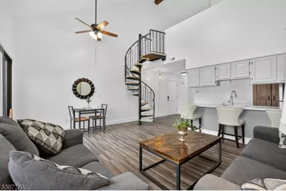 2 Sugarbowl Ct U #4, Vernon, NJ 07462 - Photo 2