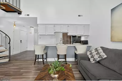 2 Sugarbowl Ct U #4, Vernon, NJ 07462 - Photo 4