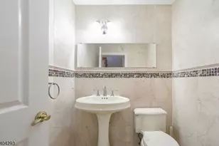 135 Grove St, Tenafly, NJ 07670 - Photo 10
