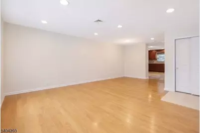 135 Grove St, Tenafly, NJ 07670 - Photo 4