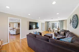 119 Herrick, Wayne Twp., NJ 07470 - Photo 10