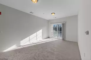 15 Park Dr, Clinton, NJ 08809 - Photo 12