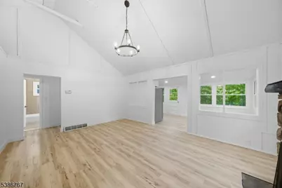 330 Springbrook Trl, Sparta Township, NJ 07871 - Photo 4