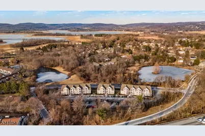 19 Park Drive #19, Clinton, NJ 08809 - Photo 2