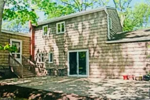 14 Bunyan Dr, Livingston, NJ 07039 - Photo 10