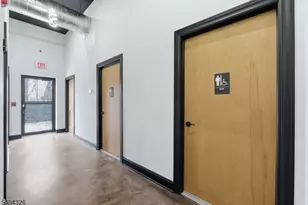 109 N 7th St, Newark, NJ 07107 - Photo 6