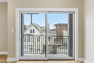 109 N 7th St, Newark, NJ 07107 - Photo 34