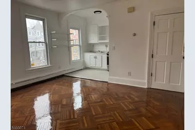 92 Cleveland St, Orange, NJ 07050 - Photo 6