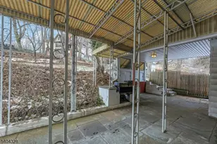 16 N Mountain Ave, Montclair, NJ 07042 - Photo 46