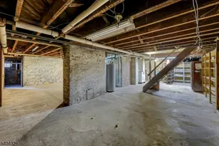 16 N Mountain Ave, Montclair, NJ 07042 - Photo 40