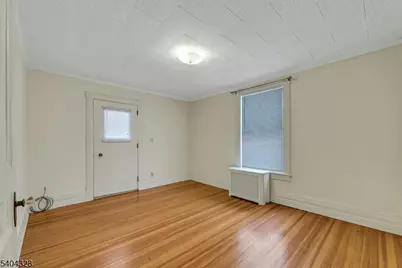 16 N Mountain Ave, Montclair, NJ 07042 - Photo 20