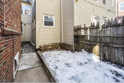 29 William St, Orange, NJ 07050 - Photo 18