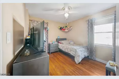 38 Pallant Ave, Linden, NJ 07036 - Photo 8