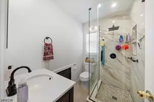 38 Pallant Ave, Linden, NJ 07036 - Photo 12