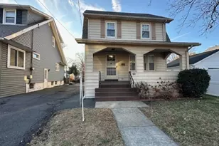 526 Spruce St, Roselle Park, NJ 07204 - Photo 1