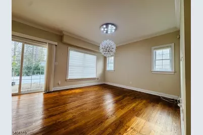 46 Elmwood Dr, Livingston, NJ 07039 - Photo 4