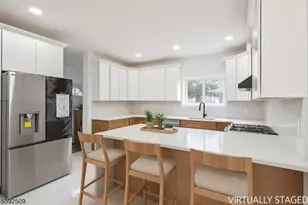 353 Claredon Pl, Orange, NJ 07050 - Photo 14