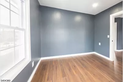 34 Kearney St, Lyndhurst Township, NJ 07071 - Photo 8