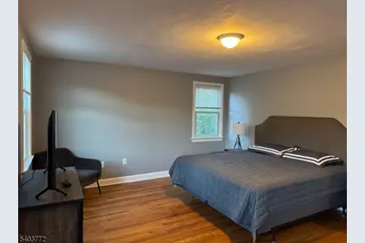 351 Ogden St, Orange, NJ 07050 - Photo 4