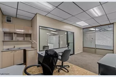 413 Frelinghuysen Ave, Newark, NJ 07114 - Photo 6