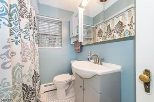 304 Squaw Trail, Hopatcong, NJ 07821 - Photo 10