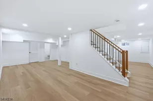 8 Mountainview Rd, Millburn, NJ 07041 - Photo 32