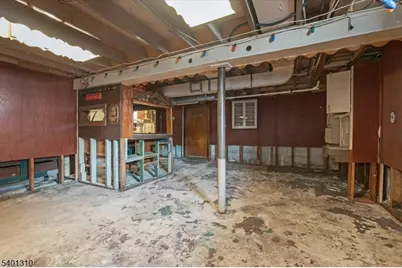 348 Roosevelt Ln, Kenilworth, NJ 07033 - Photo 12