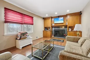 29 Joyce Dr, Roxbury Township, NJ 07876 - Photo 6