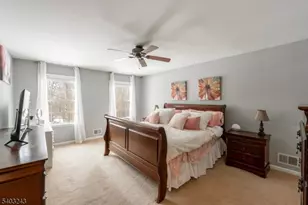 31 Edinburgh Dr, Randolph Township, NJ 07869 - Photo 12