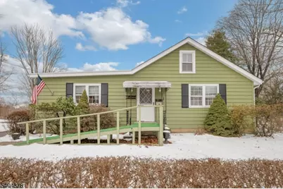 40 Mountain Ave, Mendham, NJ 07945 - Photo 1