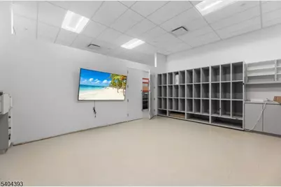 500 Frank W Burr Blvd, Teaneck Township, NJ 07666 - Photo 28