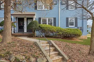 201 Lincoln Park E, Cranford Township, NJ 07016 - Photo 2